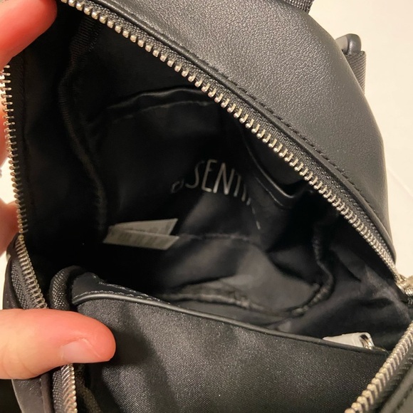 RAE DUNN Convertible Backpack - NWOT - Picture 6 of 7